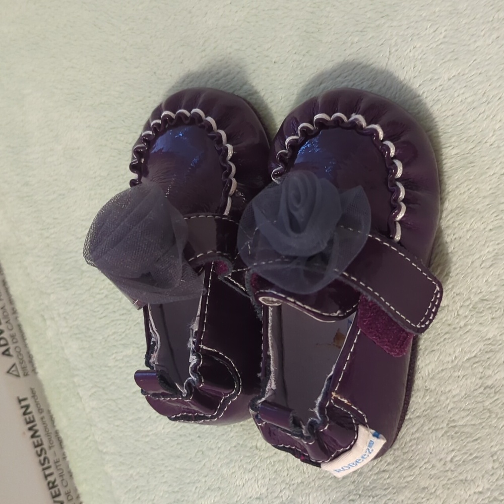 Robeez shoes 3-6 months size